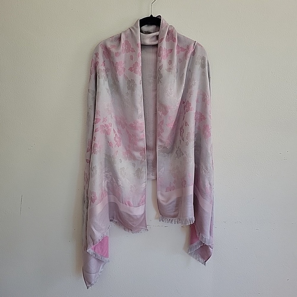 Hibiscus Print Cashmere Wrap‎ Shawl Ombre Frayed Ends Feminine Pastel Versatile